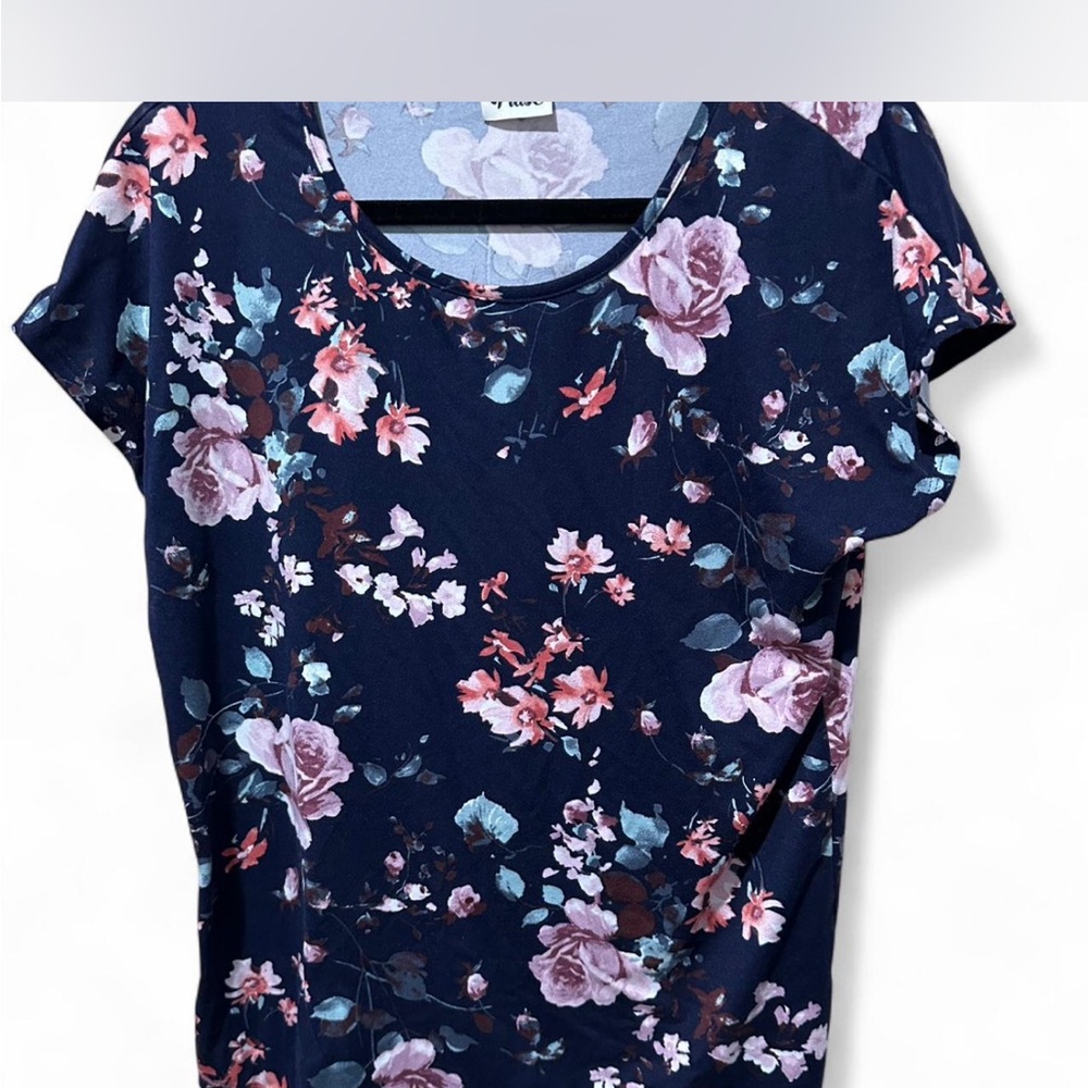 Navy Floral Short Sleeve Top
